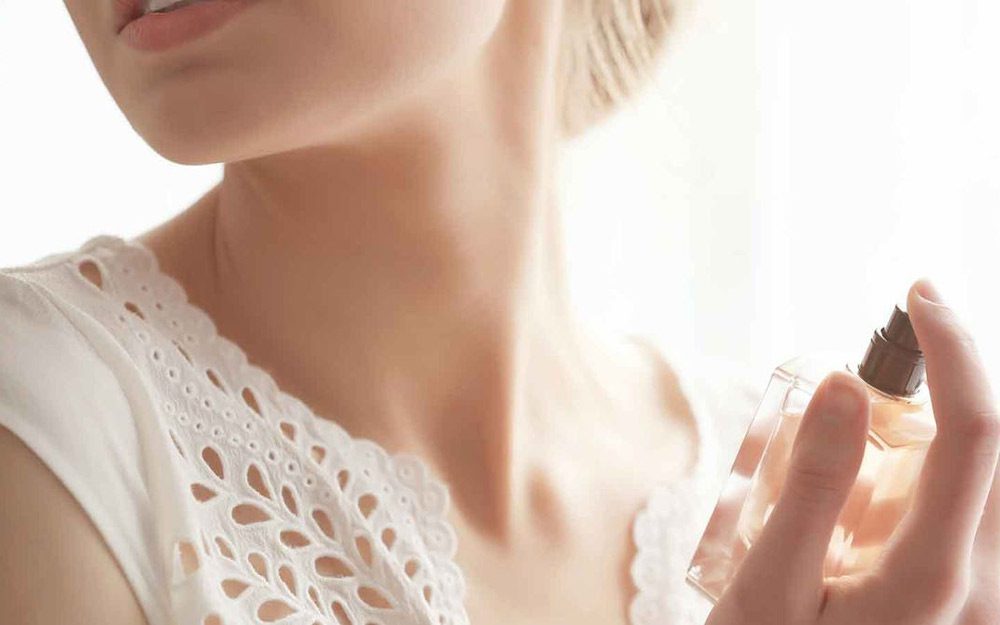 بهترین عطرهای زنانه خنک روزانه