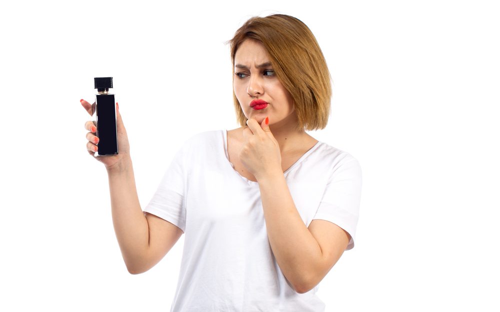 تشخیص عطر اورجینال از فیک