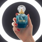عطر زنانه روبرتو کاوالی حجم 75 میل